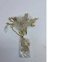 Women's jewelry in the form of a flower