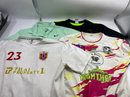 Set of SECONDHAND sport t-shirts
