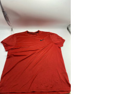 Dark red sport t-shirt