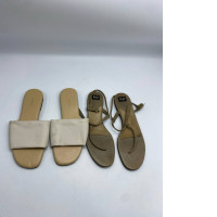Set of 2 secondhand women's sandals