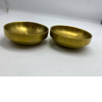 Set of 2 gold plates