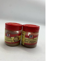 Set of ground nutmeg and pepper Set of ground nutmeg and pepper