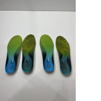 Set of 2 pairs of insoles