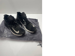 SECONDHAND Nike running shoes SECONDHAND Nike running shoes