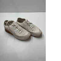 SECONDHAND white-beige sneakers