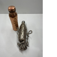 Set of 2 iron bottles