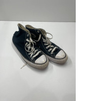 Black-white secondhand keds