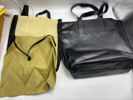 Set of shopping bags Set of shopping bags