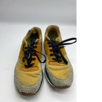 SECONDHAND brown sneakers