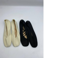 Set of 2 ballet shoes