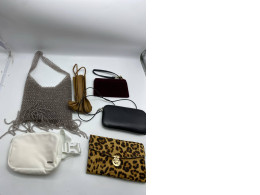 Set of SECONDHAND women's handbags