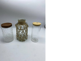 Set of 3 clear glass bottles Set of 3 clear glass bottles