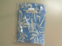 Men's long sleeve shirt