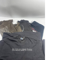 Set of 4 SECONDHAND t-shirts with print
