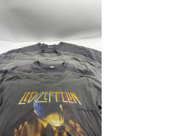 Set of grey SECONDHAND t-shirt with music group print