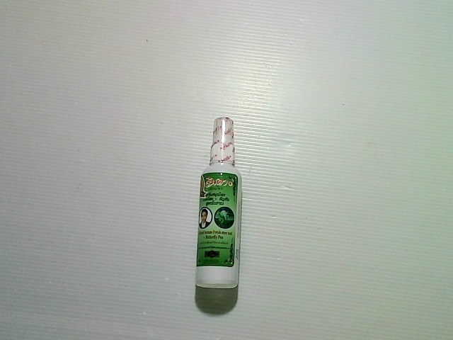 Hair serum made from fresh mee leaves and butterfly pea Hair serum made from fresh mee leaves and butterfly pea