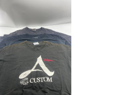 Set of 4 SECONDHAND t-shirts with print size M Set of 4 SECONDHAND t-shirts with print size M