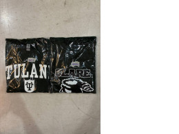 Set of 2 SECONDHAND university sweatshirts Set of 2 SECONDHAND university sweatshirts