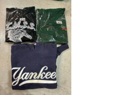 Set of 3 SECONDHAND hoodie with baseball team print