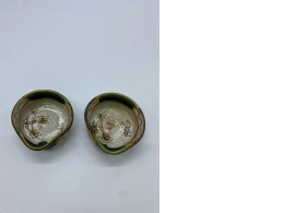Set of 2 Japanese Tea Ceremony Sado Pottery Bowl Chawan Oribe ware Set of 2 Japanese Tea Ceremony Sado Pottery Bowl Chawan Oribe ware