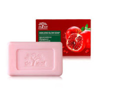 De Leaf Thanaka Pomegranate Ageless Glow Soap 100g