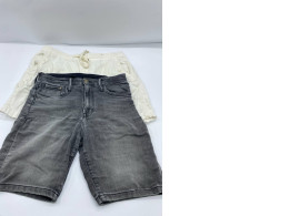 Set of 2 Men's white and black jeans shorts 