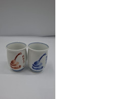 Set of 2 Small sake glass, 2 colors Set of 2 Small sake glass, 2 colors