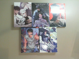 Set of 5 volumes, books in Thai. Detectives, comics