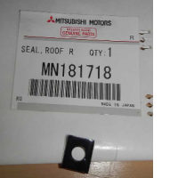 Set of 2 Mitsubishi auto parts./Mitsubishi auto parts (MN181718)