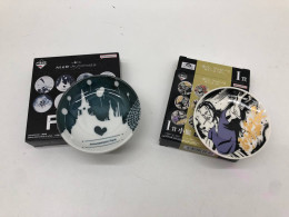 Set of 2 japanese plates