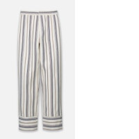 Cropped pants with folded ends Cropped pants with folded ends