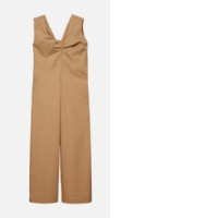 Wide-legged jumpsuit with pleated collar