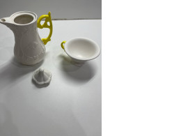 Set of white dishes for tea ceremony