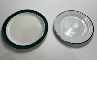 Set of 2 black whate plates