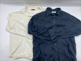 Set of 2 Black and white long-sleeved shirt