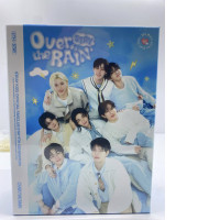 Souvenirs photocards from concert