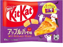 Kit Kat Apple Pie with Halloween Ghosts 
