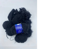 Set of 6 Black yarn