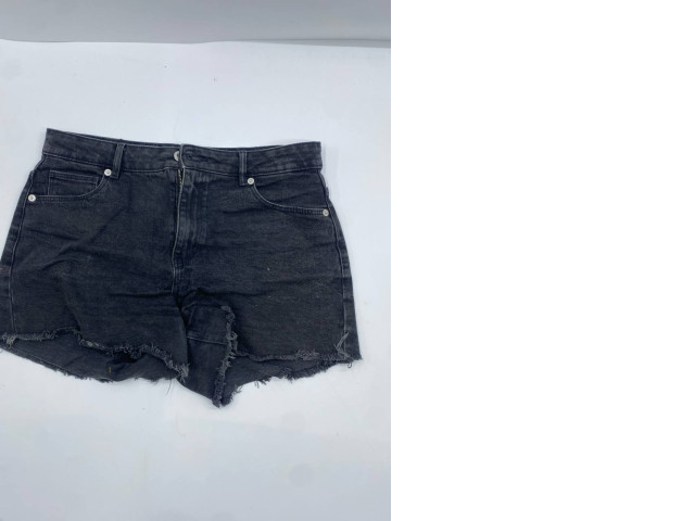 Black denim shorts Black denim shorts