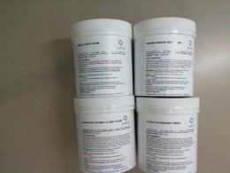 Set of 4 I PLUS Q Body scrub whit Green tea. Oatmeal yoghurt. Cannabis sativa seed oil. Ultra 8 hyaluron