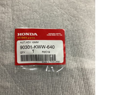 Set of 10 90301-KWW-640 Hexagon nut 10 mm left-hand thread HONDA