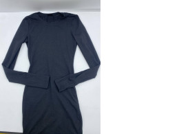 Black long sleeve round neck dress Black long sleeve round neck dress