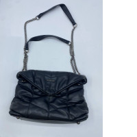 Black shoulder bag