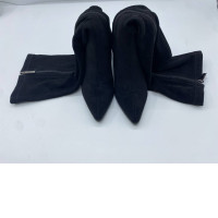 Suede Black Scrunch Funky Art Deco Heel