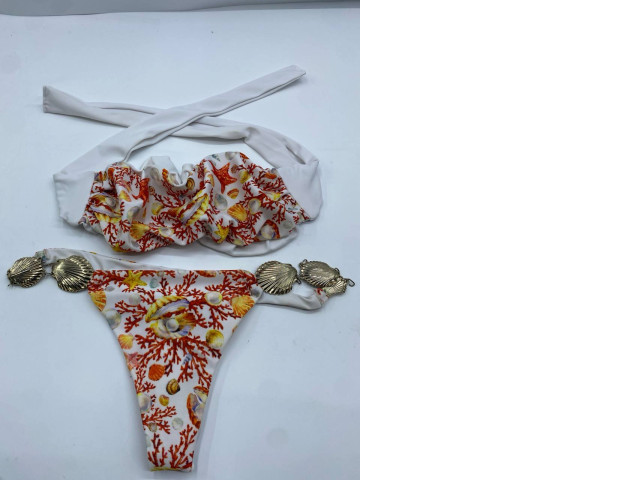 Bikini in white with pattern Bikini in white with pattern