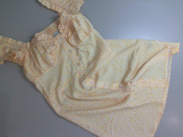Short yellow dress