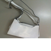 White shoulder bag
