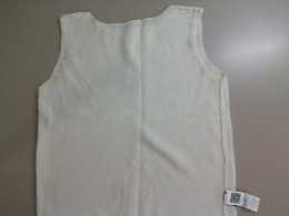 Sleeveless blouse Sleeveless blouse