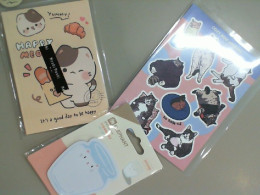 Set of 3 stationery, 2 notepads + cat stickers Set of 3 stationery, 2 notepads + cat stickers