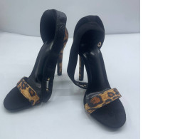 USED BLACK-BROWN HILLED SHOES USED BLACK-BROWN HILLED SHOES